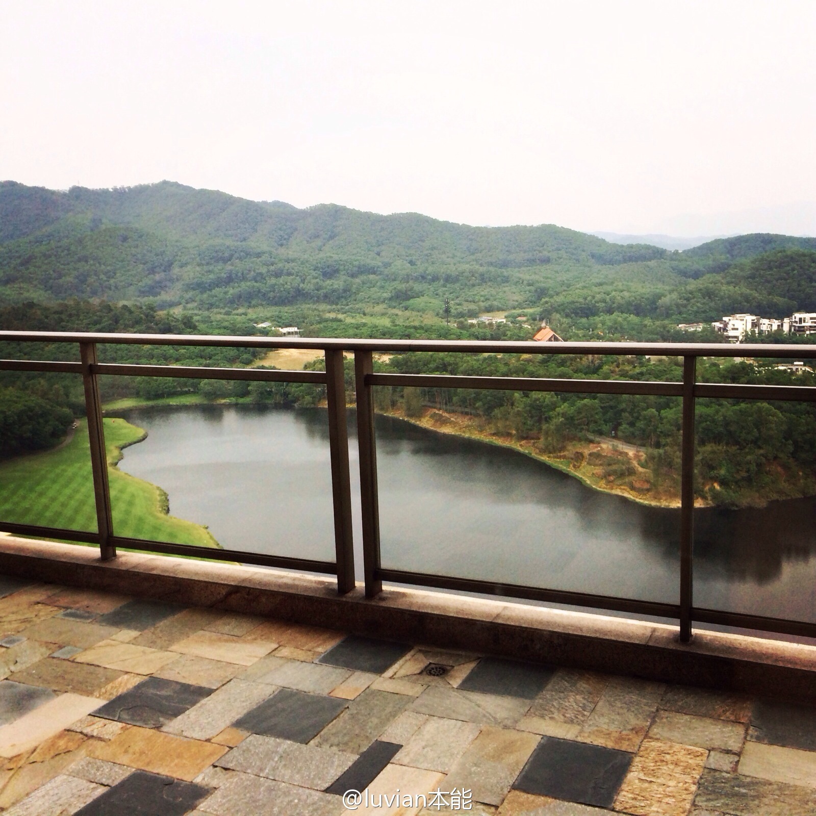 秀人美媛馆女郎luvian本能 微博相册集锦